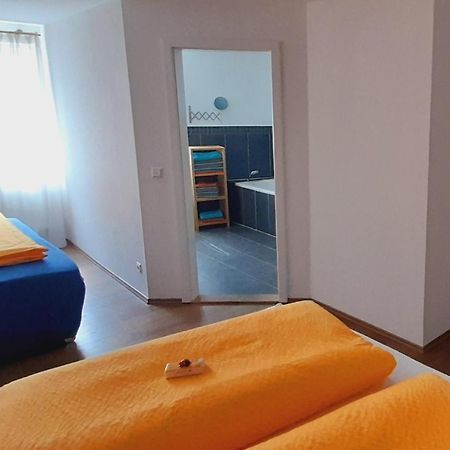 Ferienwohnung Aroma Moselblick ブルゲン エクステリア 写真