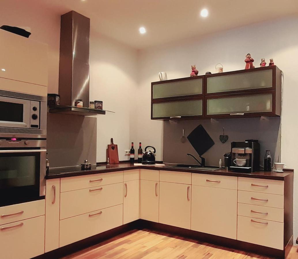 Ferienwohnung Aroma Moselblick ブルゲン エクステリア 写真